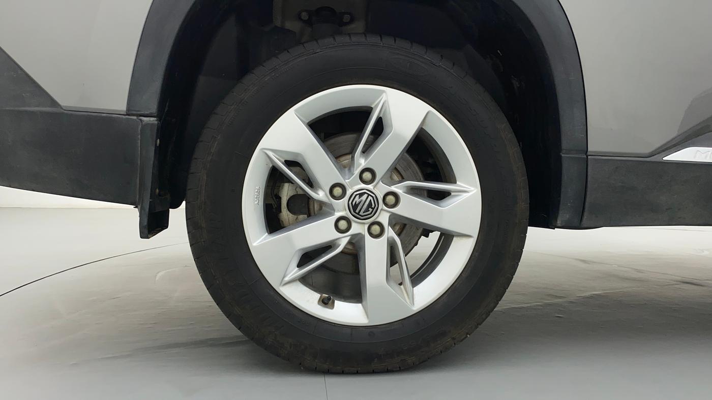 2021 MG HECTOR SUPER HYBRID PETROL MT, Petrol, Manual, 7,644 km, Right Rear Wheel