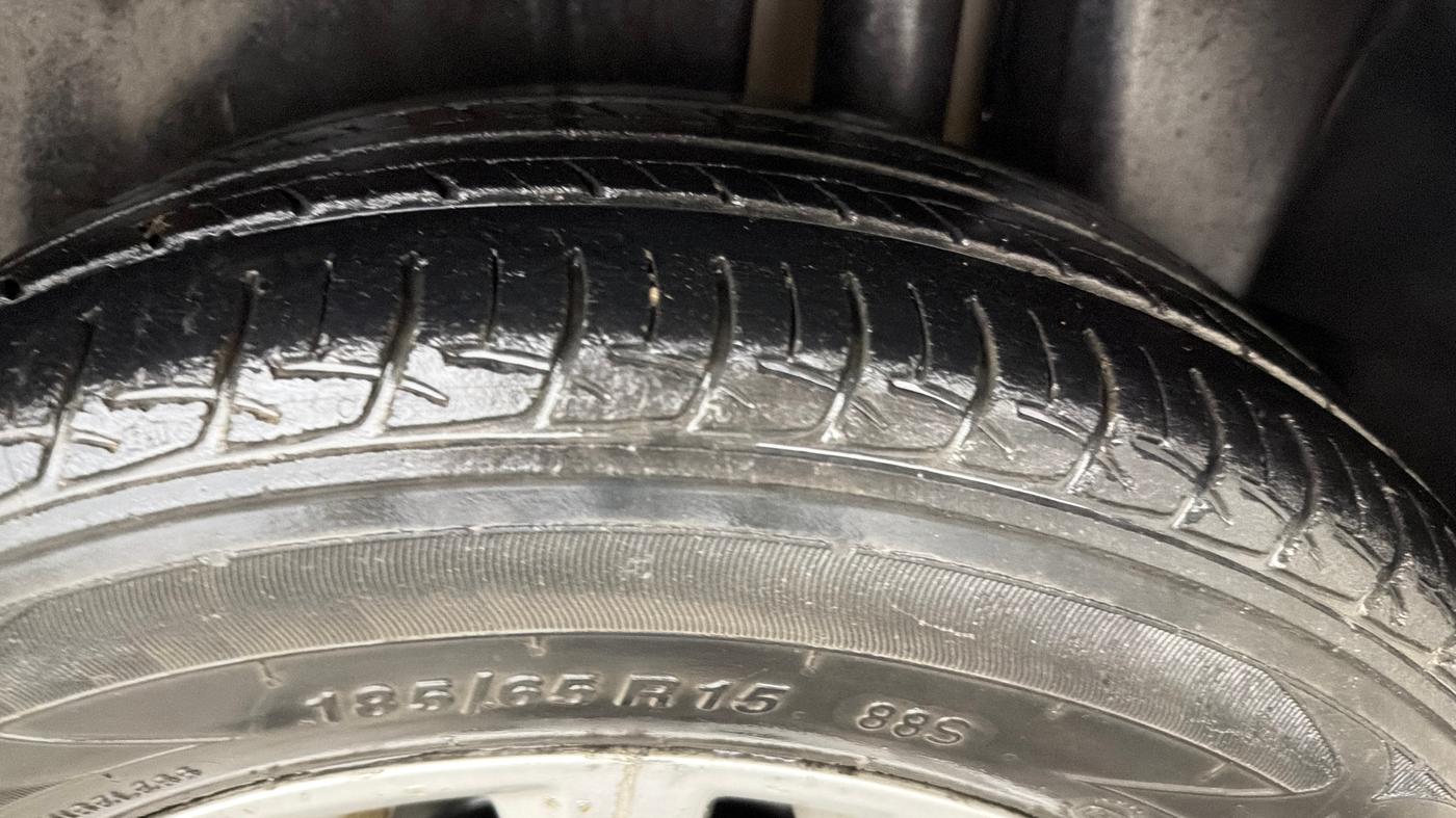 2018 Maruti Ciaz SIGMA 1.4 MT PETROL, Petrol, Manual, 66,660 km, Left Rear Tyre Tread