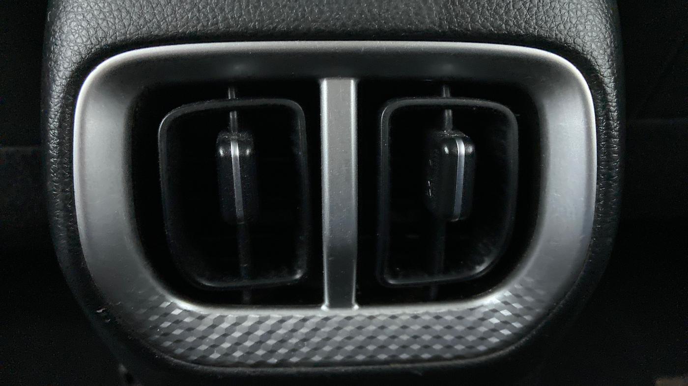 2020 KIA SONET HTK PLUS 1.2, Petrol, Manual, 76,615 km, Rear AC Vents