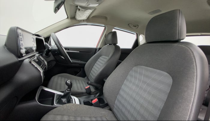 2020 KIA SONET HTK PLUS 1.2, Petrol, Manual, 76,615 km, Right Side Front Door Cabin
