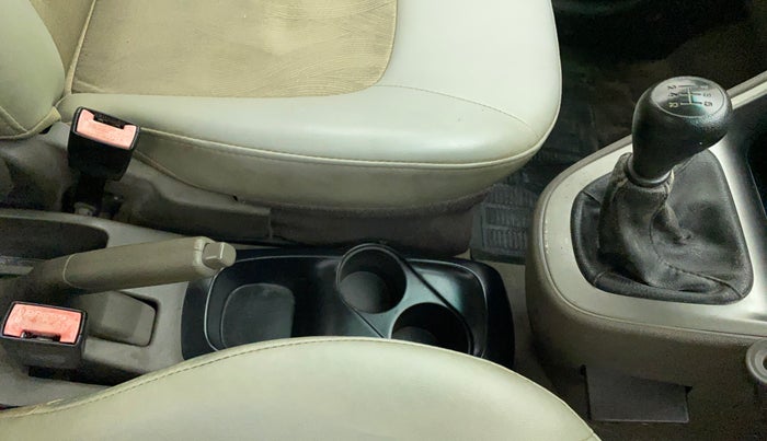 2011 Hyundai i10 MAGNA 1.2, Petrol, Manual, 82,088 km, Gear Lever