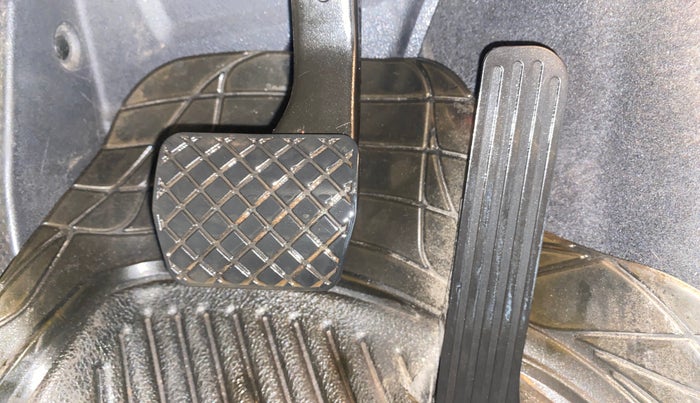 2014 Skoda Superb ELEGANCE 1.8 TSI AT, Petrol, Automatic, 74,204 km, Pedals