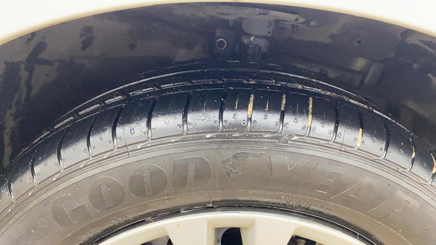 2017 Maruti Ciaz VXI+, Petrol, Manual, 83,394 km, Right Front Tyre Tread