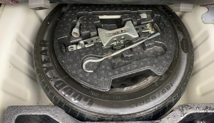 2017 Maruti Ciaz VXI+, Petrol, Manual, 83,394 km, Spare Tyre