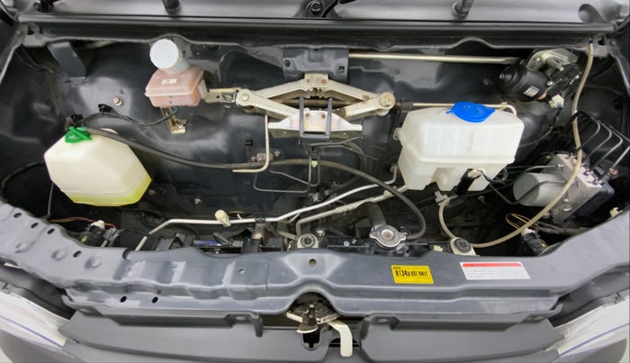 2020 Maruti Eeco 5 STR CNG WITH AC PLUSHTR, CNG, Manual, 13,723 km, Open Bonet