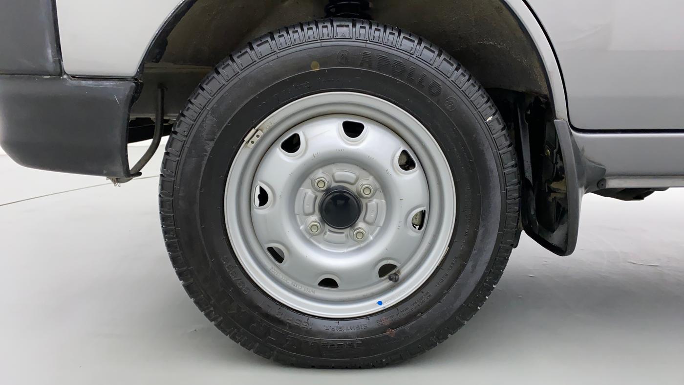 2020 Maruti Eeco 5 STR CNG WITH AC PLUSHTR, CNG, Manual, 13,723 km, Left Front Wheel