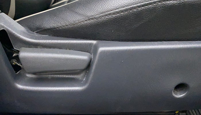 2014 Maruti Alto K10 VXI P, Petrol, Manual, 34,749 km, Driver Side Adjustment Panel