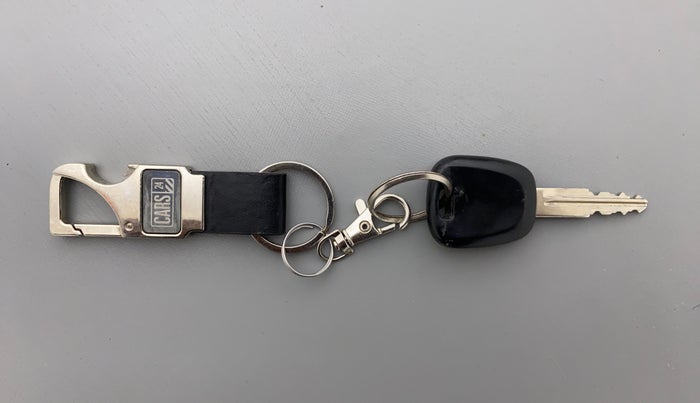 2014 Maruti Alto K10 VXI P, Petrol, Manual, 34,749 km, Key Close-up