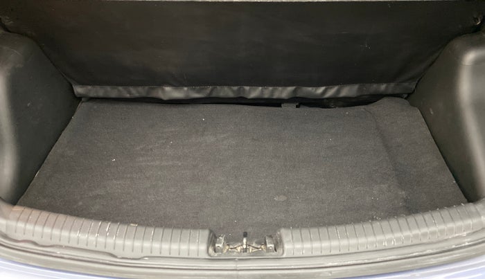 2016 Hyundai Grand i10 ASTA 1.2 KAPPA VTVT, Petrol, Manual, 26,923 km, Boot Inside