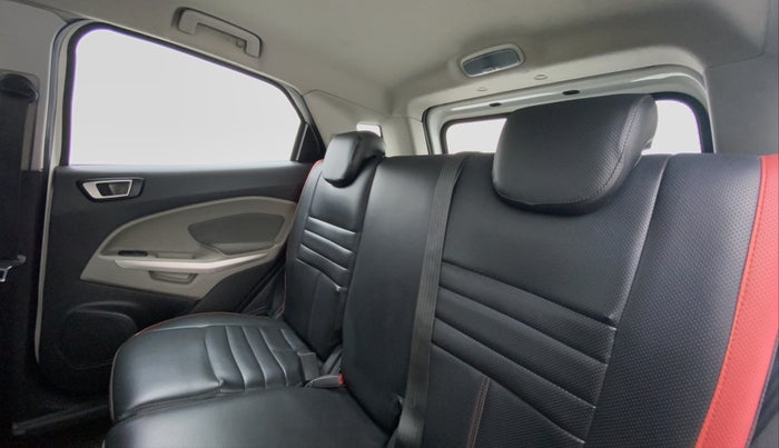 2013 Ford Ecosport 1.5TITANIUM TDCI, Diesel, Manual, 83,867 km, Right Side Door Cabin View
