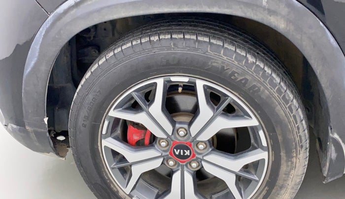 2021 KIA SELTOS GTX PLUS DCT 1.4 PETROL, Petrol, Automatic, 21,581 km, Left fender - Lining loose