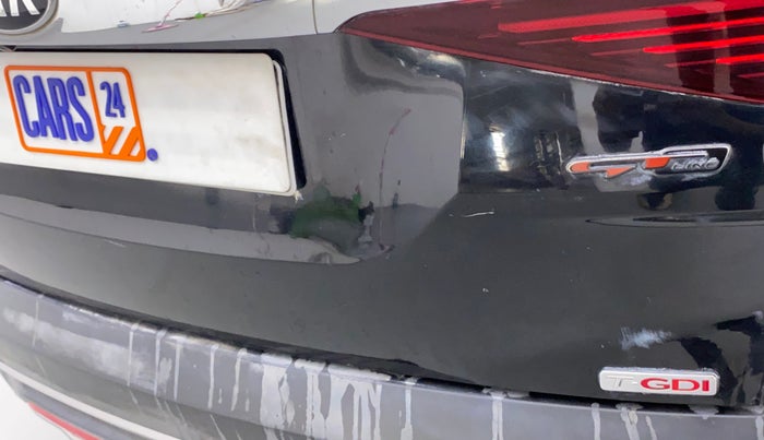 2021 KIA SELTOS GTX PLUS DCT 1.4 PETROL, Petrol, Automatic, 21,581 km, Dicky (Boot door) - Minor scratches