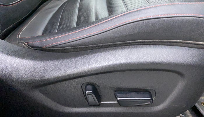 2021 KIA SELTOS GTX PLUS DCT 1.4 PETROL, Petrol, Automatic, 21,581 km, Driver Side Adjustment Panel