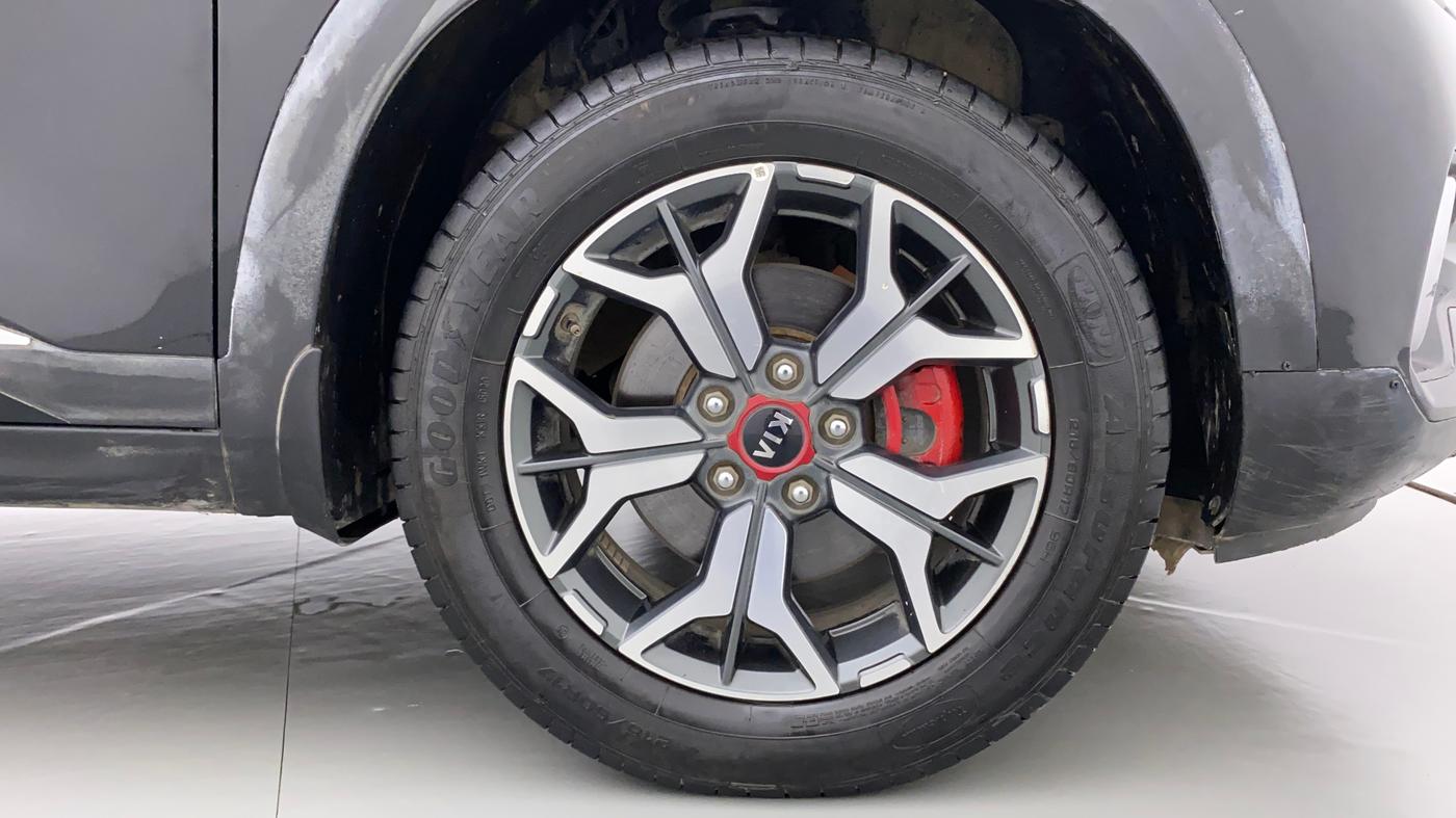 2021 KIA SELTOS GTX PLUS DCT 1.4 PETROL, Petrol, Automatic, 21,581 km, Right Front Wheel