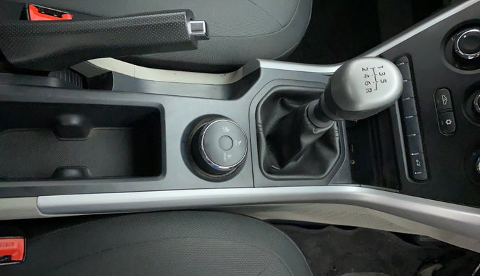 2018 Tata NEXON XM PETROL, Petrol, Manual, 17,476 km, Gear Lever