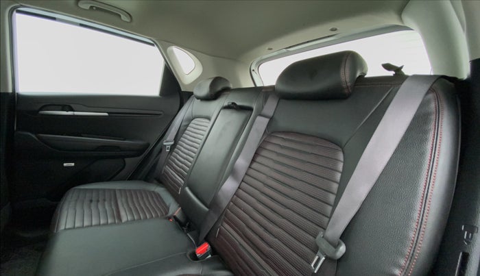 2020 KIA SONET GTX PLUS DCT 1.0, Petrol, Automatic, 12,056 km, Right Side Rear Door Cabin