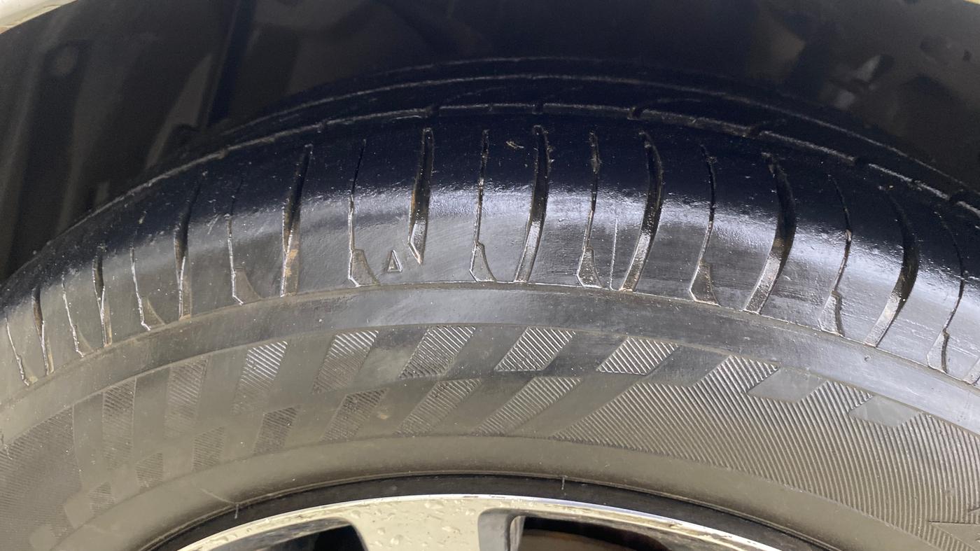 2019 Honda Amaze 1.2L I-VTEC VX CVT, Petrol, Automatic, 70,444 km, Left Front Tyre Tread