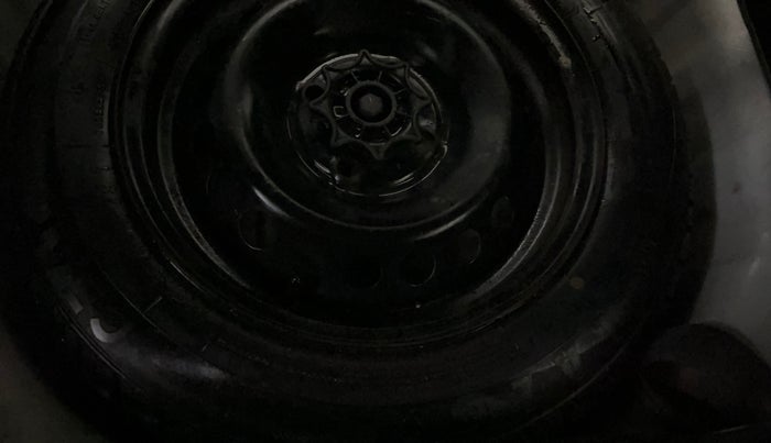 2015 Hyundai Grand i10 SPORTZ 1.2 KAPPA VTVT, CNG, Manual, 75,804 km, Spare Tyre