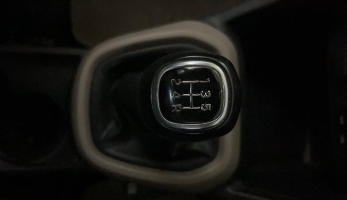 2015 Hyundai Grand i10 SPORTZ 1.2 KAPPA VTVT, CNG, Manual, 75,804 km, Gear Lever