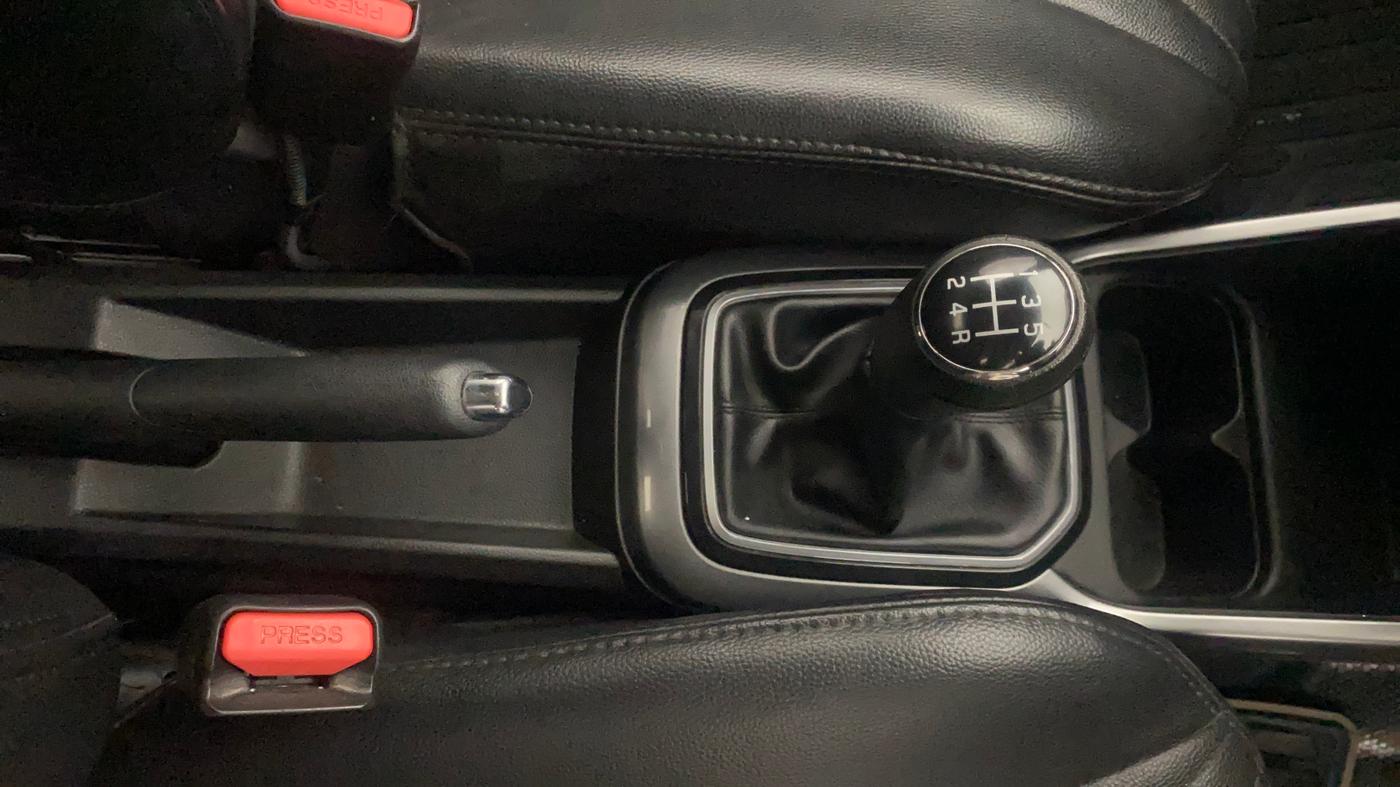 2020 Maruti IGNIS ZETA 1.2, Petrol, Manual, 59,801 km, Gear Lever