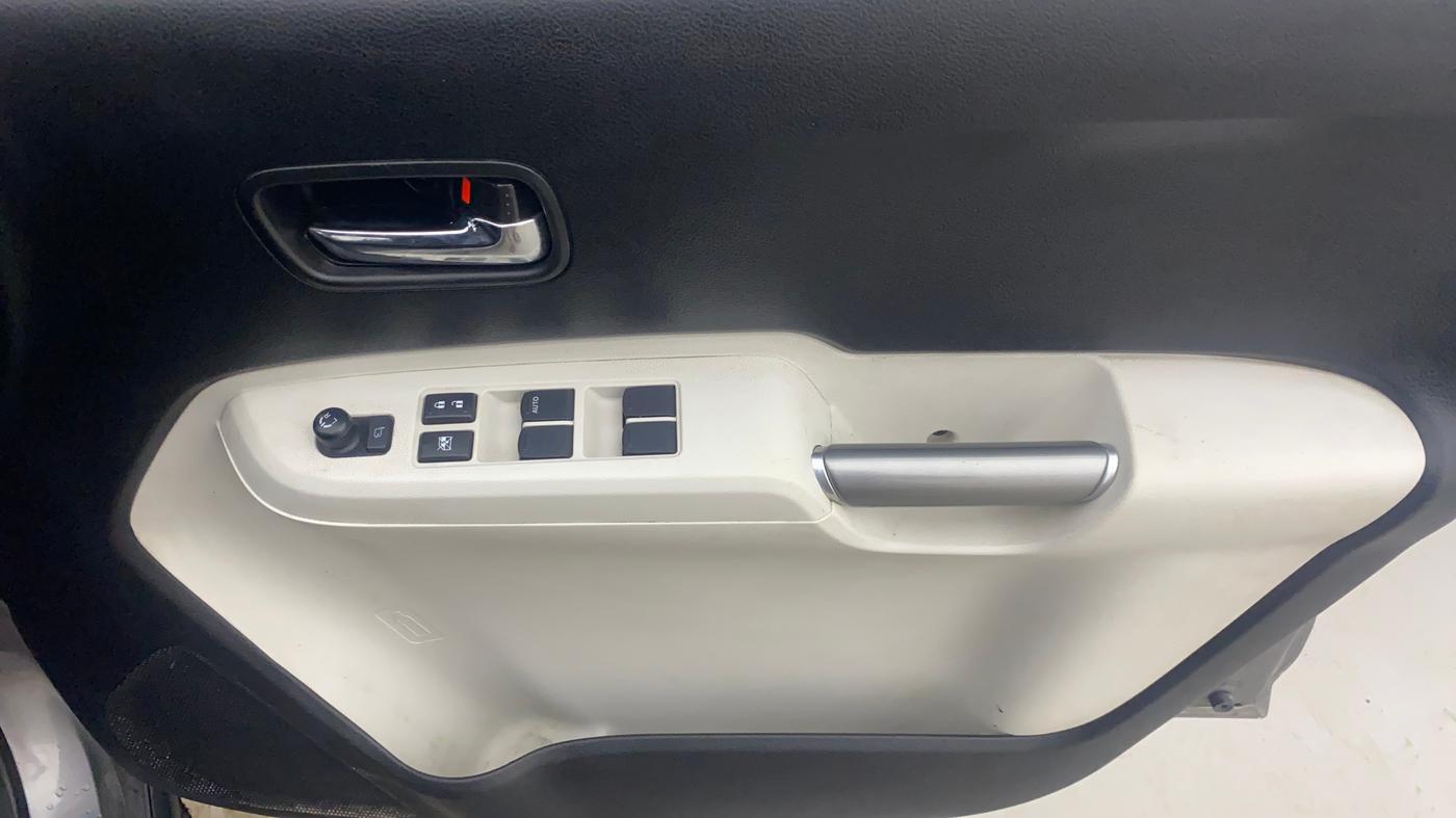 2020 Maruti IGNIS ZETA 1.2, Petrol, Manual, 59,801 km, Driver Side Door Panels Control