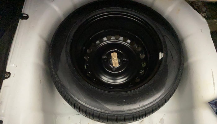 2018 Hyundai Verna 1.6 VTVT SX O, Petrol, Manual, 87,353 km, Spare Tyre