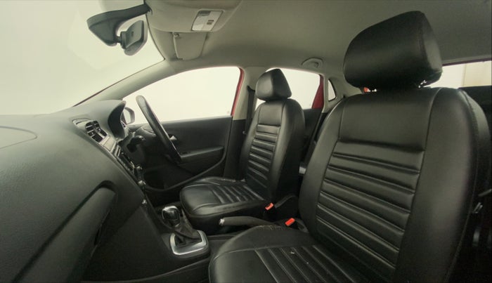 2016 Volkswagen Polo GT TSI AT, Petrol, Automatic, 79,627 km, Right Side Front Door Cabin