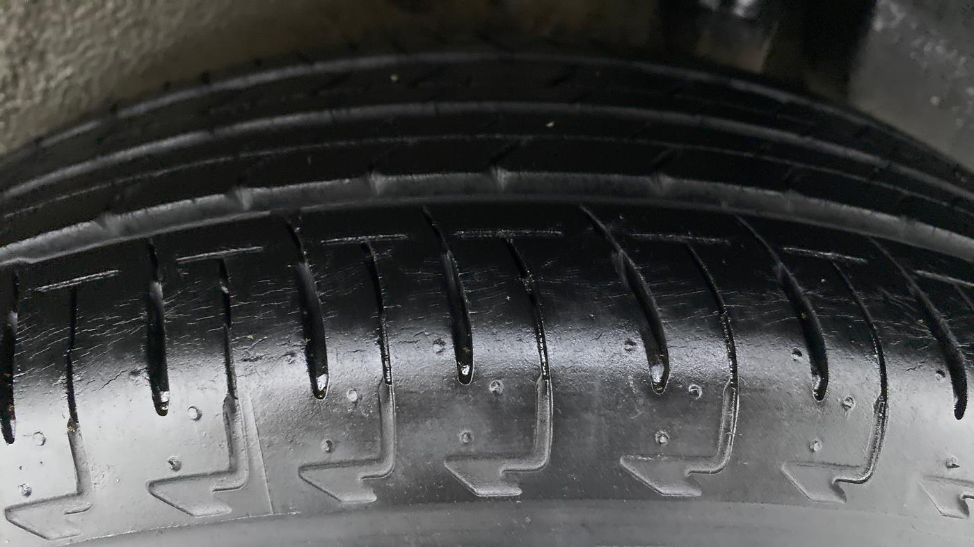 2018 Maruti IGNIS DELTA 1.2, Petrol, Manual, 32,952 km, Left Rear Tyre Tread