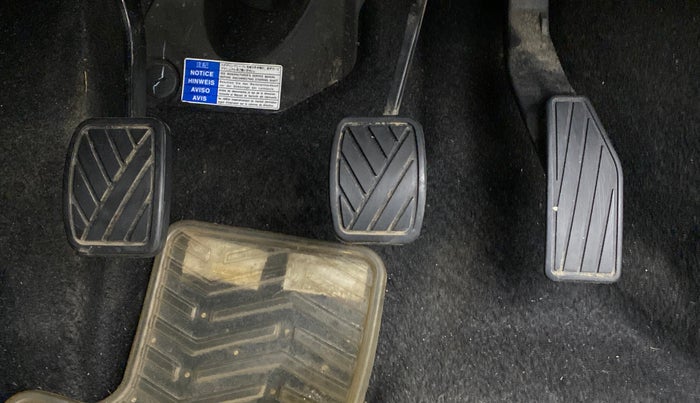 2018 Maruti IGNIS DELTA 1.2, Petrol, Manual, 32,952 km, Pedals