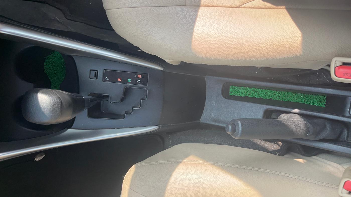 2019 Toyota YARIS J CVT, Petrol, Automatic, 45,484 km, Gear Lever
