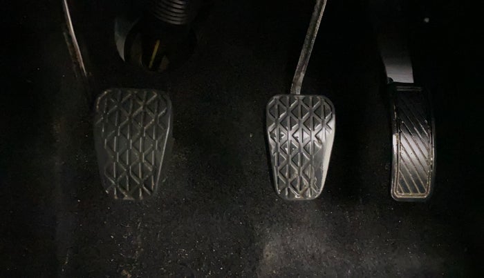 2020 Ford Ecosport TITANIUM 1.5L DIESEL, Diesel, Manual, 1,40,261 km, Pedals