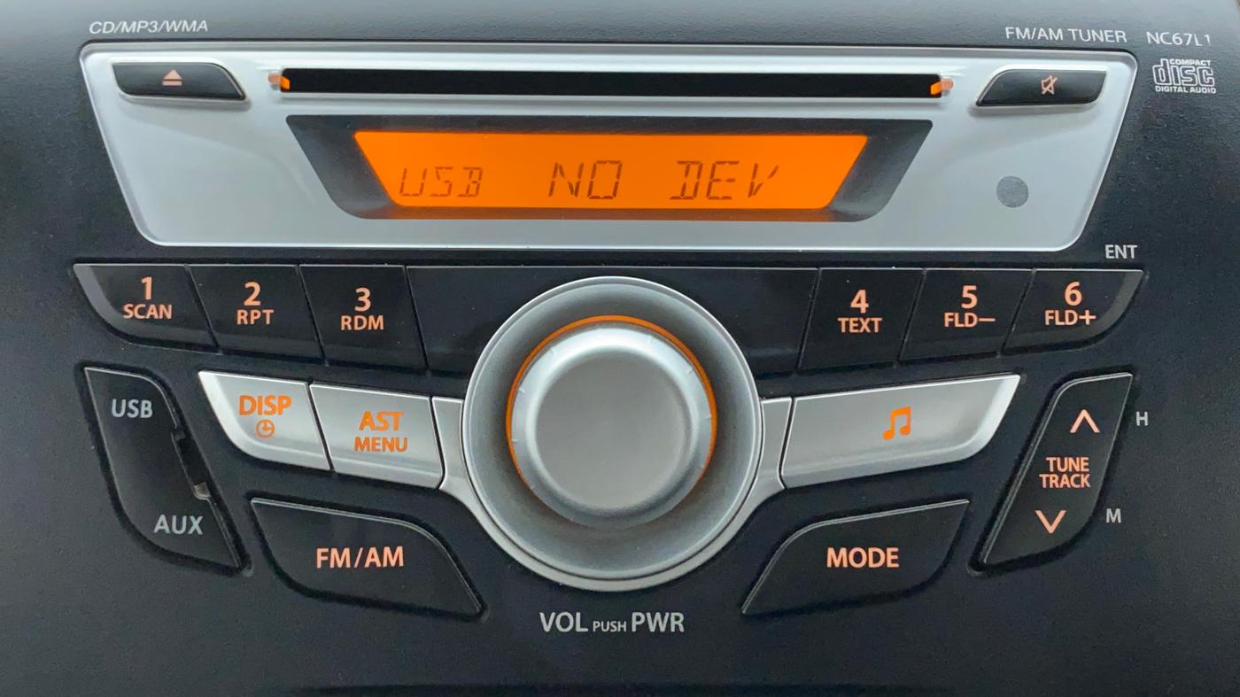 2015 Maruti Wagon R 1.0 VXI, CNG, Manual, 30,137 km, Infotainment System