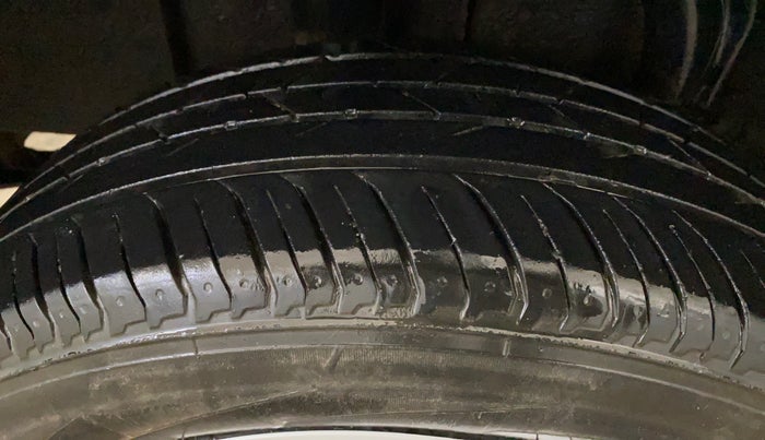 2022 Renault Kiger RXT MT, Petrol, Manual, 30,854 km, Right Rear Tyre Tread