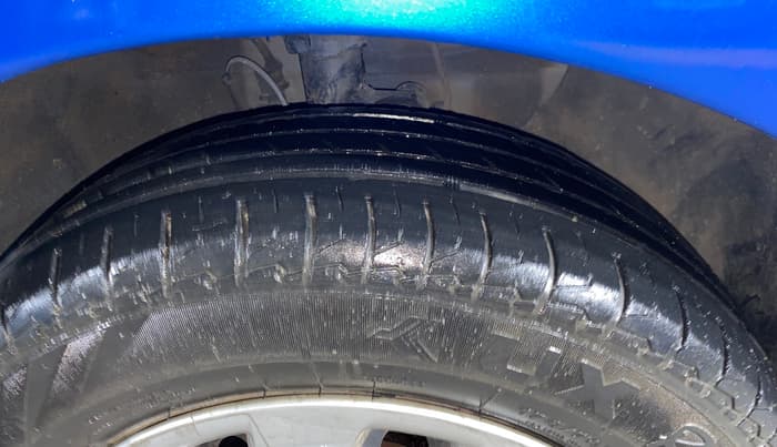 2018 Hyundai Elite i20 SPORTZ 1.2, Petrol, Manual, 82,309 km, Right Front Tyre Tread