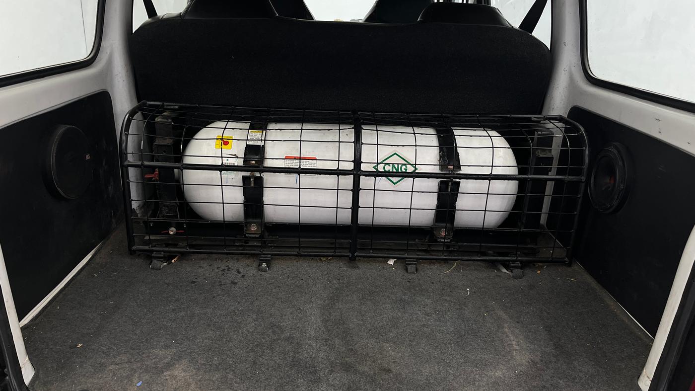 2023 Maruti Eeco 5 STR AC CNG, CNG, Manual, 67,042 km, Boot Inside