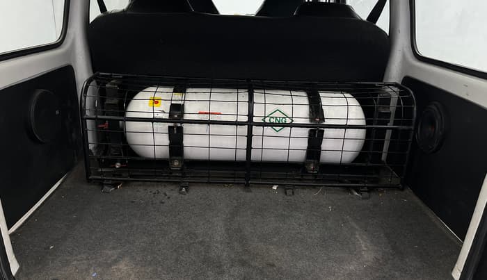 2023 Maruti Eeco 5 STR AC CNG, CNG, Manual, 67,042 km, Boot Inside