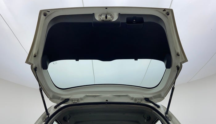 2010 Maruti Swift VXI, Petrol, Manual, 89,048 km, Boot Door Open