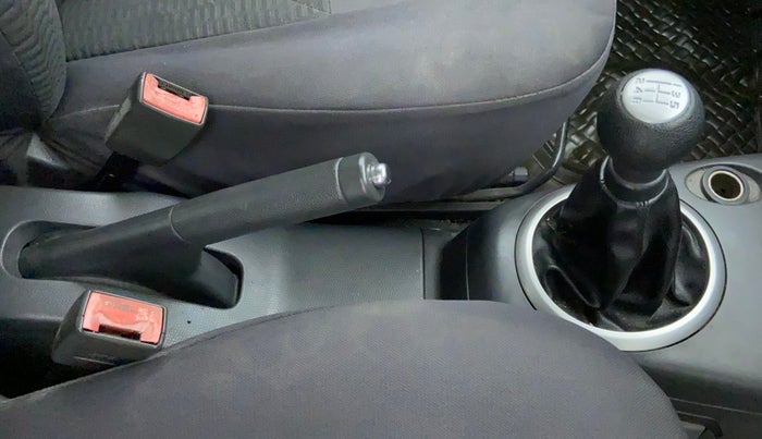 2010 Maruti Swift VXI, Petrol, Manual, 89,048 km, Gear Lever