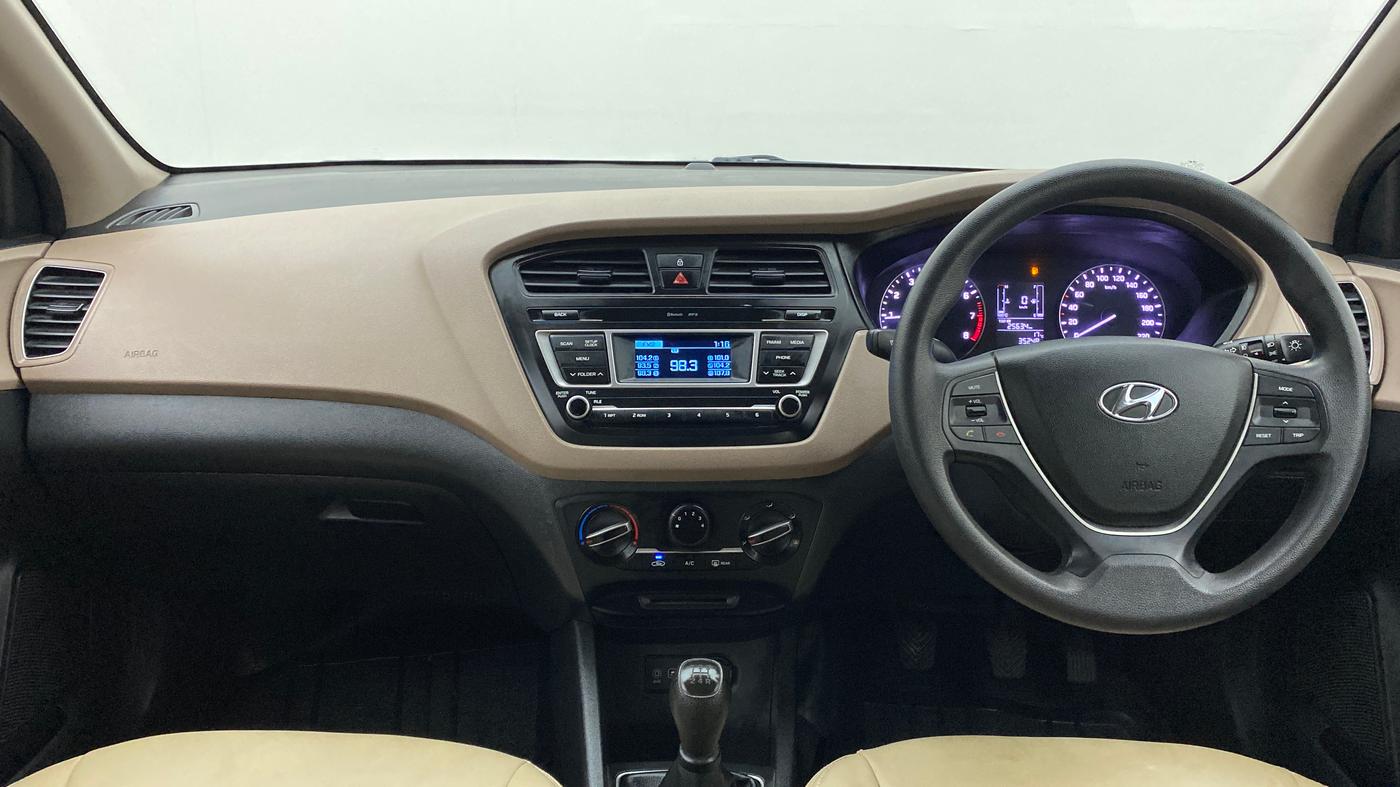 2017 Hyundai Elite i20 SPORTZ 1.2, Petrol, Manual, 35,311 km, Dashboard