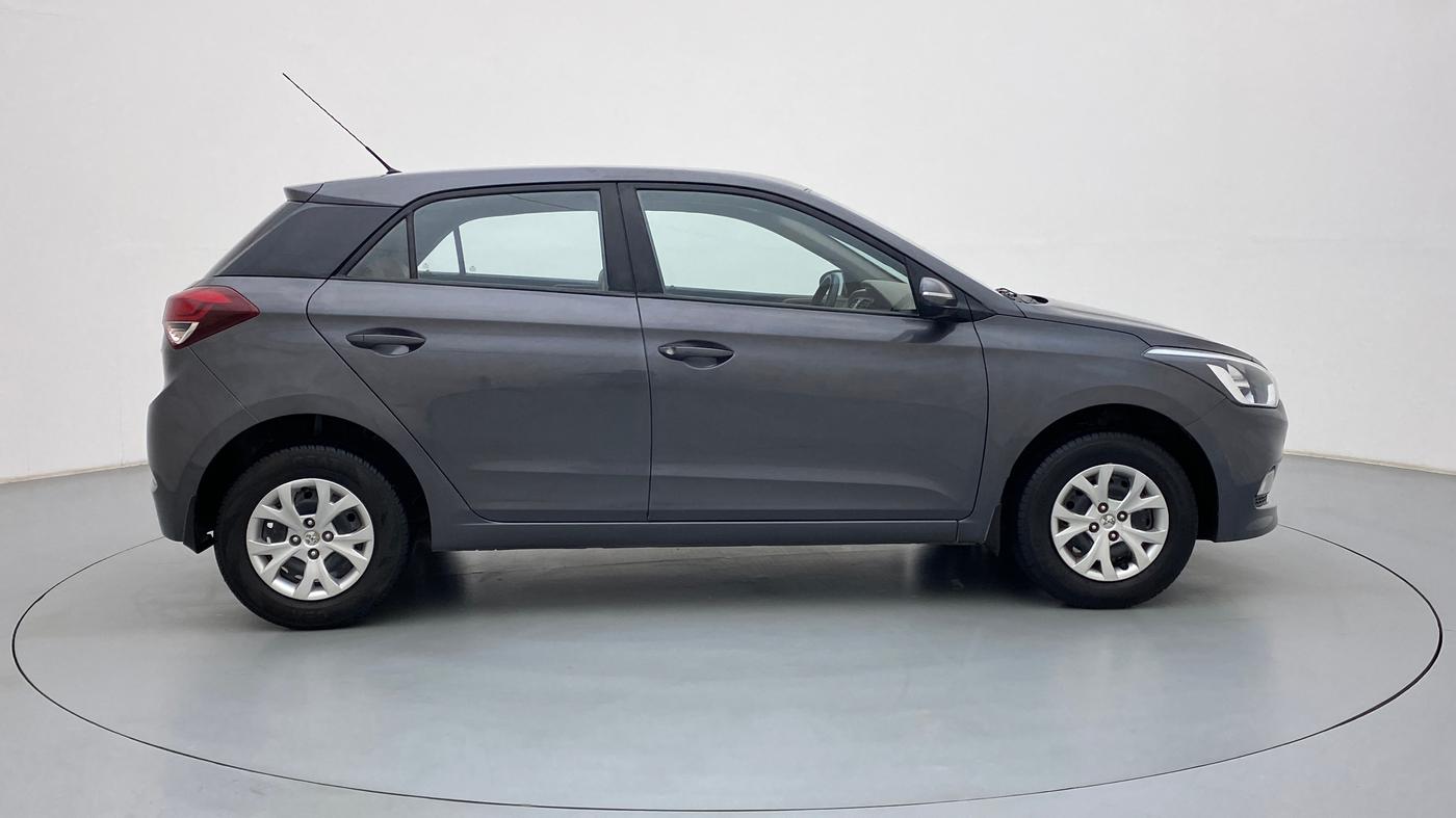 2017 Hyundai Elite i20 SPORTZ 1.2, Petrol, Manual, 35,311 km, Right Side View