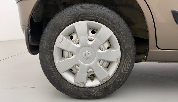2016 Maruti Wagon R 1.0 LXI CNG, CNG, Manual, 65,063 km, Right Rear Wheel