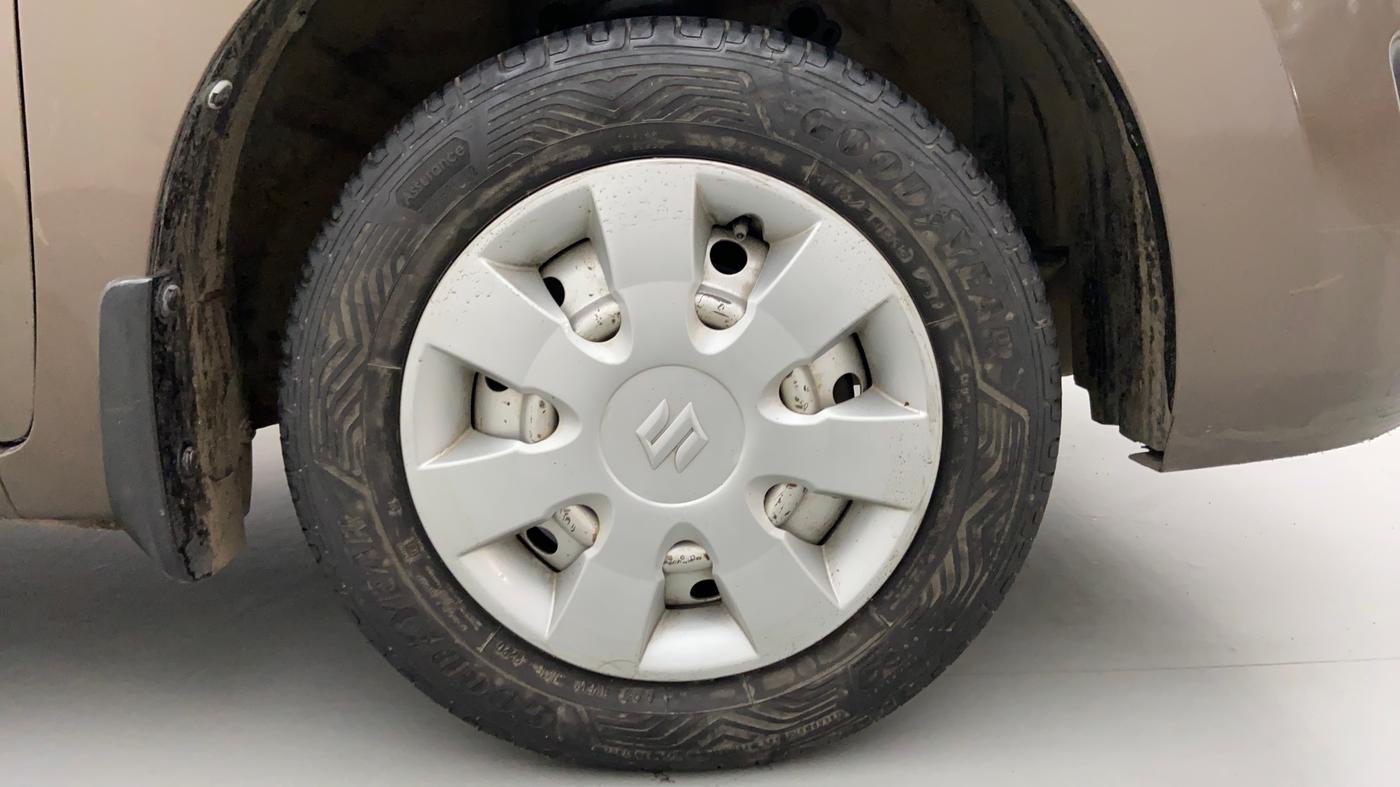 2016 Maruti Wagon R 1.0 LXI CNG, CNG, Manual, 65,063 km, Right Front Wheel