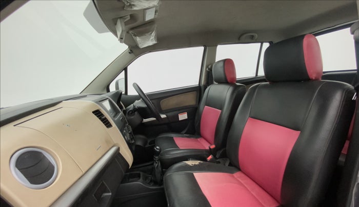 2017 Maruti Wagon R 1.0 LXI CNG, CNG, Manual, 83,192 km, Right Side Front Door Cabin