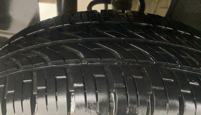 2016 Tata Nano TWIST XTA, Petrol, Automatic, 45,511 km, Right Rear Tyre Tread