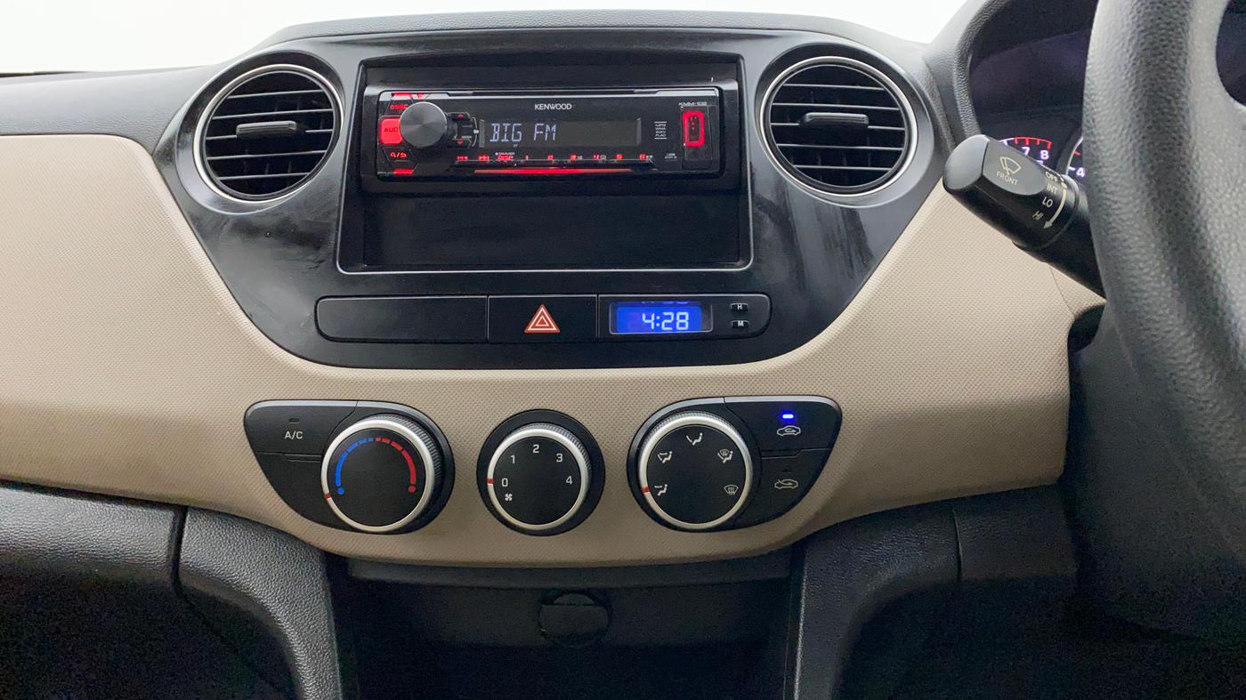 2016 Hyundai Grand i10 MAGNA 1.2 VTVT, Petrol, Manual, 13,839 km, Air Conditioner