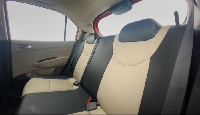 2018 Hyundai NEW SANTRO 1.1 MAGNA MT, Petrol, Manual, 25,350 km, Right Side Rear Door Cabin