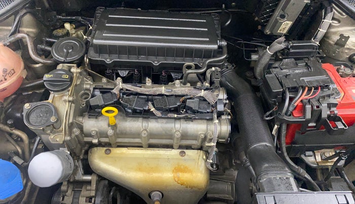 2014 Skoda Rapid ELEGANCE 1.6 MPI AT, Petrol, Automatic, 77,700 km, Engine View