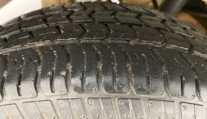 2018 Maruti Alto K10 VXI P, Petrol, Manual, 24,482 km, Right Rear Tyre Tread