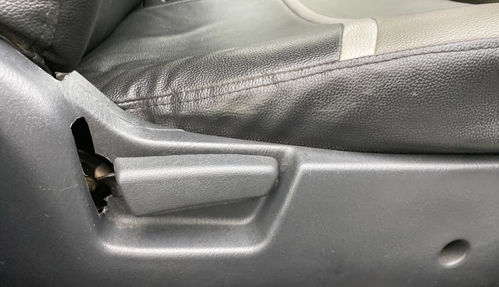 2018 Maruti Alto K10 VXI P, Petrol, Manual, 24,482 km, Driver Side Adjustment Panel