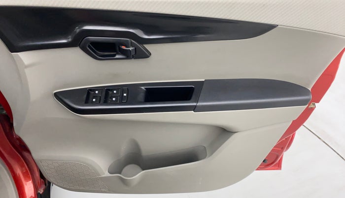 2017 Mahindra Kuv100 K4 6 STR, Petrol, Manual, 45,831 km, Driver Side Door Panels Control